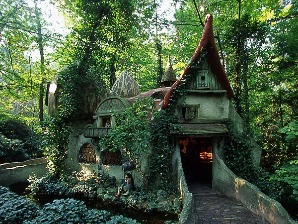 خانه جنگلی، هلند